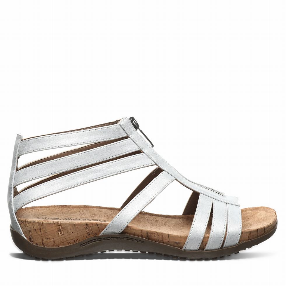 Women Bearpaw Layla II Sandals White | QXT479ID