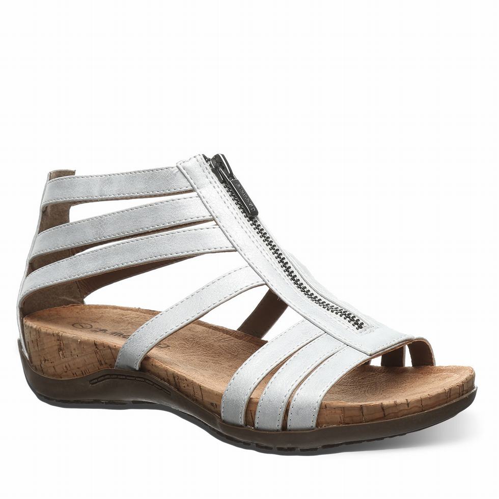 Women Bearpaw Layla II Wide Sandals White | RWO771VO