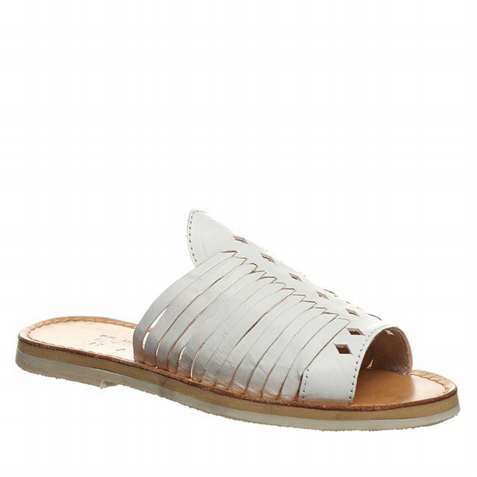 Women Bearpaw Rosa Sandals White | BFX6484BY